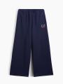 Gap、90年代のアーカイブロゴから着想を得たスウェッ