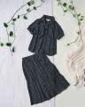 真夏の装いは、色柄とシルエットが主役に。【ブルック