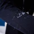 汗ばむ陽気もジャケットで快適に　風は通して紫外線は