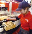 人気たこ焼き店公認のたこ焼き器から生まれた、本場大