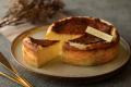 フランス産フレッシュチーズを使ったバスクチーズケー