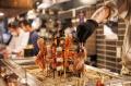 80%が予約で満席の「炉端焼き燻銀」伏見店、徒歩0分 80%が予約で満席の「炉端焼き燻銀」伏見店、徒歩0分