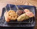 中延商店街に名物「もつ焼」「串かつ」が楽しめる大衆