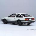 『頭文字D』のAE86、実車と1/18スケールモデルが「高