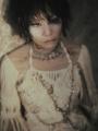水咲加奈、新曲「ナイフ」をリリース！ Cocco「強く儚