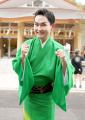 三刀流歌手・彩青が東京・富岡八幡宮例大祭で歌唱ステ 三刀流歌手・彩青が東京・富岡八幡宮例大祭で歌唱ステ