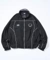 8人組ボーイズグループ「ONE OR EIGHT」と「UMBRO」、