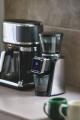 静電気を抑えて粉の飛び散りを軽減。スタイリッシュな