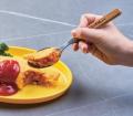「ボンカレー」初のブランドムック発売！ 付録はカレ
