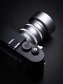 1940年代の映画描写を、現代の75mmに。LIGHT LENS LAB 1940年代の映画描写を、現代の75mmに。LIGHT LENS LAB