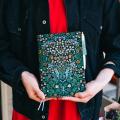 ほぼ日手帳がV&A（ヴィクトリア・アンド・アルバート