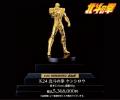 『北斗の拳』ケンシロウの等身大の黄金像が関西に初登