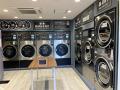 カフェスペース一体型コインランドリー「MAX WASH & C カフェスペース一体型コインランドリー「MAX WASH & C