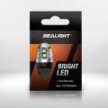 夜間のバック駐車で「見たい場所」を照らす。SEALIGHT