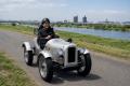 【温泉街で初導入】ブレイズの四輪電動ミニカー『EVク