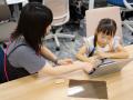 保護者の職場で子どもが一緒に「おしごと」を体験　シ