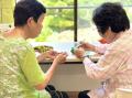 温泉×交流×運動で、もっと元気に！　～高齢者の「通い