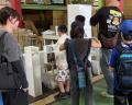 【活動レポート】小学生地場産業学習バスツアーで倉庫