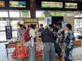 「指宿のたまて箱」号で指宿商業高校のみなさんがおも