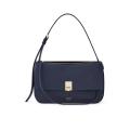 【FERRAGAMO】洗練されたデザインと卓越したクラフツ
