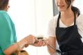 衣料スーパー「タカハシ」、アプリ刷新1ヶ月で会員10