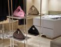 「CFCL ISETAN SHINJUKU」オープン - 毎シーズン限定