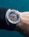 スイス製機械式時計「DOXA/ドクサ」ダイバーズウォッ