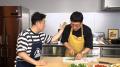 南キャン・山里亮太が料理指導に大苦戦！番組100回記