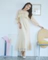モデル・女優の久間田琳加さんが魅せる AIMER“Special