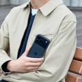 Casefinite、わずか約16gの超軽量バンパーケース「The
