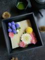 栗と抹茶の浮島に、あんクリームで秋の草花を表utf-8