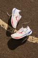 新ミッドソール素材搭載の「MIZUNO SKY PRIME」発売