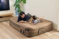 キャンプ用AIR BEDが、来客・帰省・一時的なベッドに キャンプ用AIR BEDが、来客・帰省・一時的なベッドに