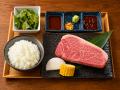 焼肉店『牛恋』が訪日旅行者向けA5和牛ステーキランチ 焼肉店『牛恋』が訪日旅行者向けA5和牛ステーキランチ