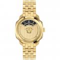 マドンナが纏った名作が、現代に蘇る。『VERSACE（ヴ
