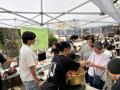 1,300年の歴史を持つ篠座神社のお彼岸祭りで、学生と