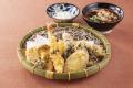 甘栗や秋茸など贅沢8種の天ぷらで味わう「秋の天盛り