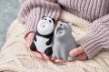【かわいすぎるおすわり姿♪】手のひらサイズの加湿器
