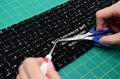 花束そのものにメッセージ・名前・日付を刺繍。グリッ