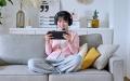 超軽量だから長時間のゲームプレイも快適！2.4GHzとBl