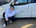 廃車予定の自動車をキャンバスに、子どもたちの非日常 廃車予定の自動車をキャンバスに、子どもたちの非日常