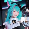 EOS R8 Mark IIで人気コスプレイヤーを撮ろう！　「池