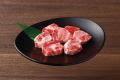 牛角自慢の「黒毛和牛カルビ」が何皿食べても“半額”の 牛角自慢の「黒毛和牛カルビ」が何皿食べても“半額”の