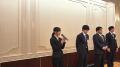 応募者 453 名から選ばれた 3 名の内定者が内定式で「 応募者 453 名から選ばれた 3 名の内定者が内定式で「