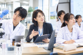 化粧品研究20年の城西大学が埼玉県・ちふれと高校生向