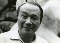 【1957年、岡本太郎とサイコロ椅子】1957年、岡本太郎 【1957年、岡本太郎とサイコロ椅子】1957年、岡本太郎