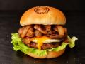 秋冬のごちそうをバーガーで。近江牛バーガーSUDAKUか