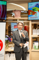 【日本・シンガポール外交関係樹立60周年】ルミネ、SJ 【日本・シンガポール外交関係樹立60周年】ルミネ、SJ