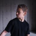 「名刺交換」をダンスに！？当たり前の動作から仕事の