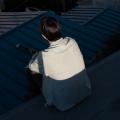 「AIじゃないですよ」-顔を明かさない歌い手 RENNE、S